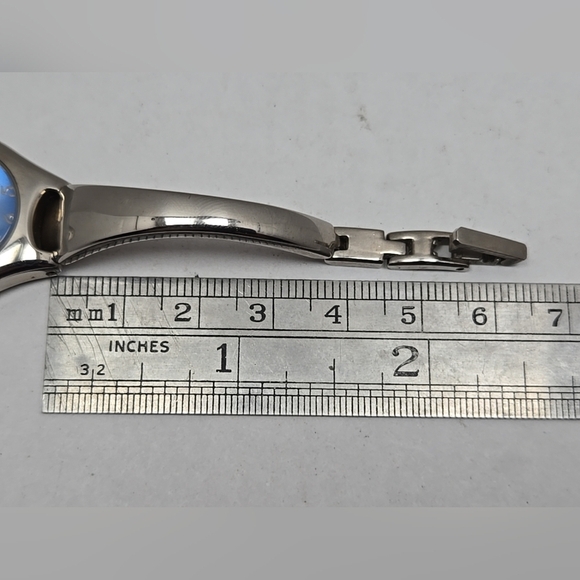 Womens Anne Klein Watch 23mm Silver Tone Band Round Blue Dial New Battery - Picture 7 of 9